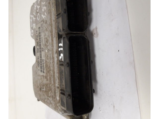 Řídící jednotka 038906012FB, 0281010651   Volkswagen Golf IV 2002