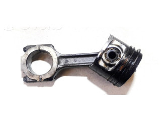 Píst    Alfa Romeo 156  pro naftový motor 1.9  