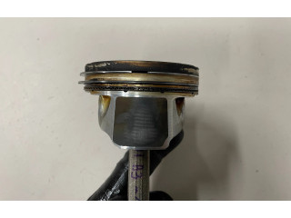 Píst 02606LJ1, WU3   Audi A3 S3 8V     