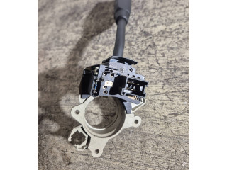 Ручка стеклоочистителей 2035450010, HLS203001   Mercedes-Benz CLK A208 C208