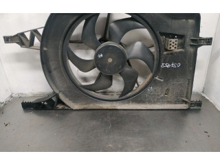 Вентилятор радиатора     8200025636    Renault Vel Satis 