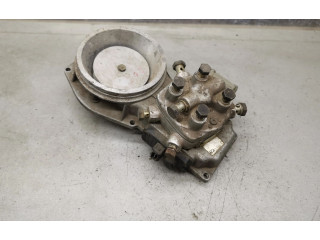 Vstřikovací lišta 0438121011, 026133353   Audi 80 90 B3     