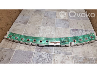 Дисплей    157888956   Chrysler Voyager