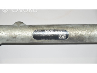 Vstřikovací lišta 0445216002   BMW 5 E39  pro naftový motor 2.5 M57 D25 (256D1) 