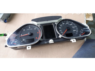 Přístrojová deska  Audi Q7 4L 2005 4L0920981B  