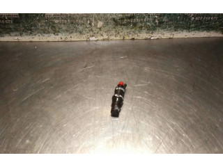 Vstřikovač 068130202F   Seat Inca (6k)    1Y 
