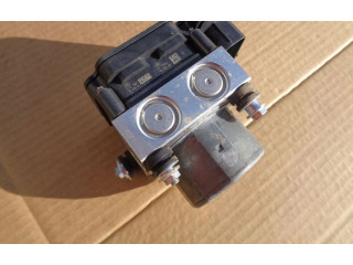 Jednotka ABS 000431200   Mercedes-Benz A W176 2016