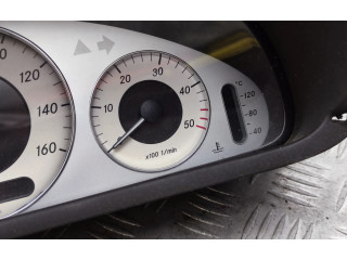 Přístrojová deska  Mercedes-Benz CLK A209 C209 2007 A2095405647  