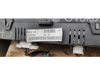 Přístrojová deska  Nissan Primera 2002 BA21A6X03722  