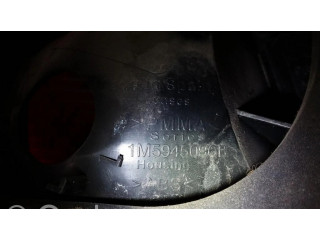 Задний фонарь правый 1M5945096B    Seat Toledo II (1M)   1998-2006 года