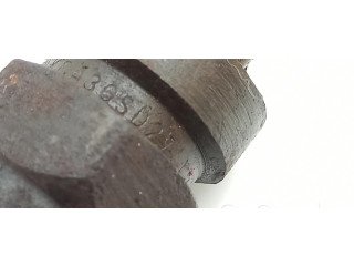 Форсунка KCA30SD27    Mercedes-Benz COMPAKT W115 для дизельного двигателя 61591310272872 2.4