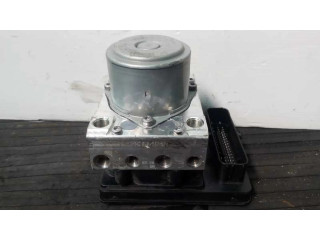 Jednotka ABS A2059005744, A008M906Q01   Mercedes-Benz C W205 2015
