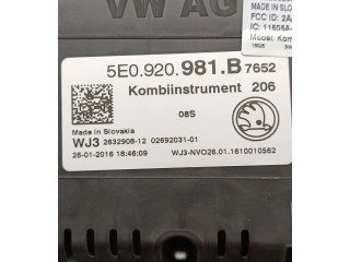 Přístrojová deska  Skoda Octavia Mk3 (5E) 2016 5E0920981B, 263290812  