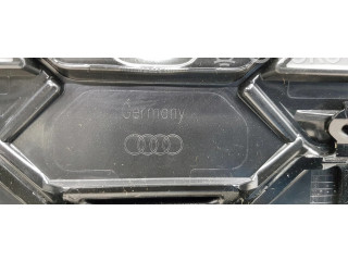 Передняя решётка Audi S5 Facelift 2013- года       