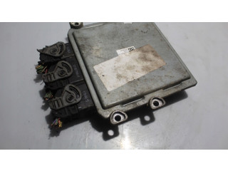 Блок управления двигателем ECU