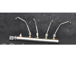 Vstřikovací lišta 7585411   BMW Z4 E89  pro benzínový motor 2.0  