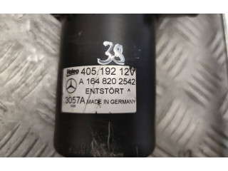 Моторчик дворников A1648202542    Mercedes-Benz GLS X166