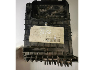   Pojistková skříňka 1K0937125A, 1K0937125   Volkswagen Caddy 2007