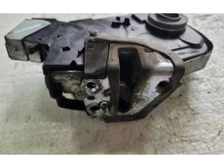 Zámek zadních dveří 51129156, 51129156   Toyota RAV 4 (XA30) 2008