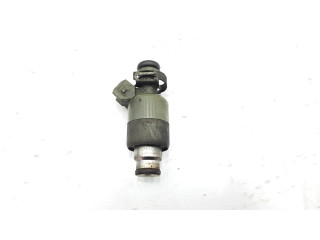 Vstřikovač 17121552   Cadillac STS Seville  pro benzínový motor   