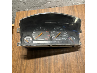 Přístrojová deska  Mazda 626 1990 31i2g  