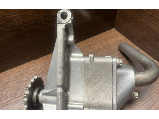Масляный насос  OM 646.982 6111810201, 6111810201  Mercedes-Benz Vito Viano W639 