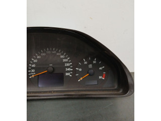Přístrojová deska  Mercedes-Benz E W210 2001 a2105402811, mba2105402811  
