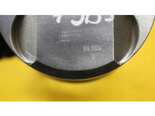 Píst 077B   Audi A6 S6 C4 4A     