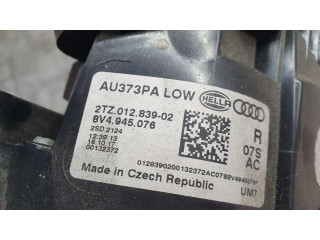 Задний фонарь  8V4945076, 2TZ01283902    Audi A3 S3 8V   2013-2019 года