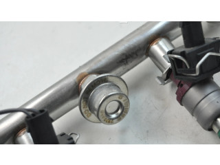 Vstřikovací lišta A2710780023   Mercedes-Benz C W204    M 271.950 