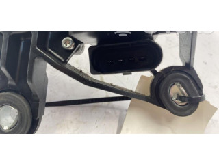 Vstřikovací lišta 0390201598   Volkswagen Touran I    BKC 