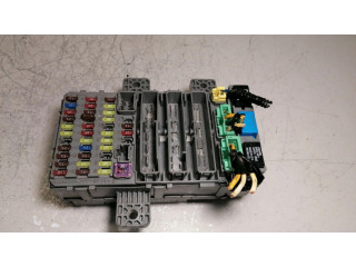 Блок предохранителей 37842RN   Honda Civic    