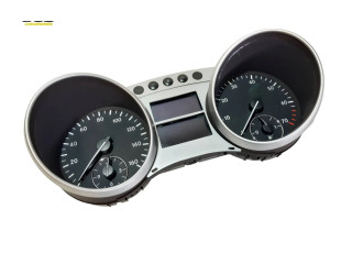 Přístrojová deska  Mercedes-Benz R W251 2006 A2515400548, A2515402211  