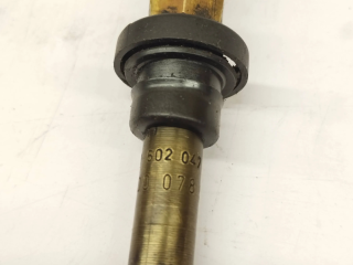Vstřikovač 0000785623   Mercedes-Benz E W124  pro benzínový motor 2.6  