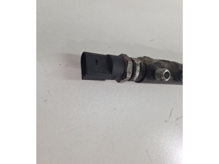 Vstřikovací lišta A61107003, A6110780449   Mercedes-Benz Vito Viano W639     