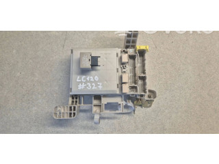   Pojistková skříňka 8198050030, 9098702022   Toyota Land Cruiser (J120) 2003