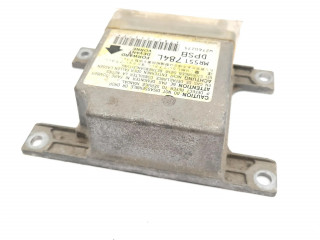 Блок подушек безопасности MR551784, MR551784L   Mitsubishi Pajero