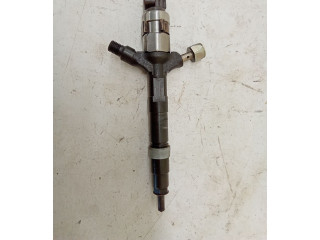 Vstřikovač 2367030030   Toyota Land Cruiser (HDJ90)     