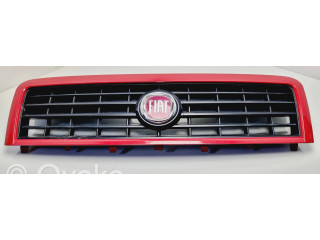 Передняя решётка Fiat Doblo 2000-2009 года 735395576      