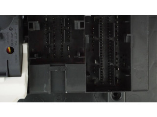Блок комфорта 6C0937090E   Skoda Fabia Mk3 (NJ)   