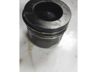 Píst 8372T, 7R2   Audi A6 S6 C7 4G  pro naftový motor 3.0  
