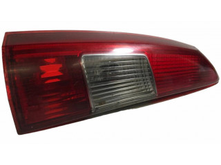 Задний фонарь  9154493    Volvo V70   2000-2004 года