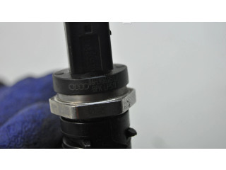 Vstřikovací lišta 0280158266, 06L906031A   Audi A5 8T 8F    CJEB 