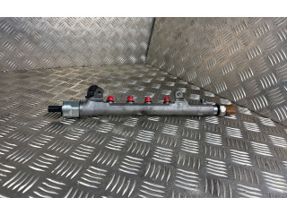 Топливная рампа 03L130764A, 03L130089A   Volkswagen Touran II  