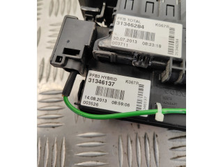   Pojistková skříňka 31346137, 31346284   Volvo V60 2013