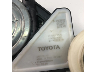 Моторчик дворников 8570102090    Toyota Corolla E210 E21