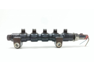 Топливная рампа 9654592680   Citroen C2 1.4  для двигателя DV4TD TURBO DIESEL