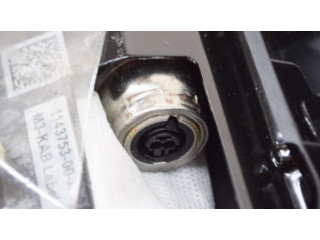 Подушка безопасности для колен 107782600D, 108335000E   Tesla Model Y