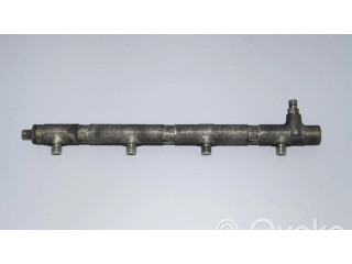 Vstřikovací lišta F00R000224   BMW 7 E38  pro naftový motor 3.9 E38 740d M67 D39 (398D1) 3,9 L 1 