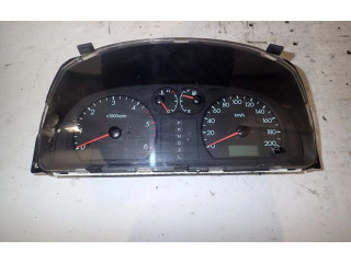Přístrojová deska  Hyundai Terracan 2002   